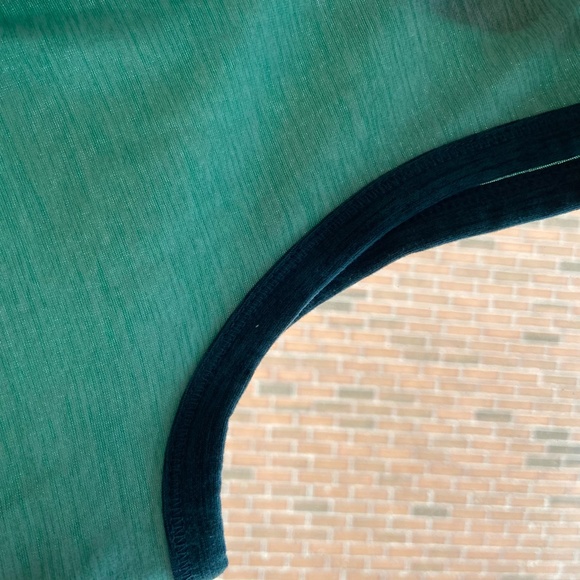 tank top, blue, activewear, old navy, children - Picture 3 of 3